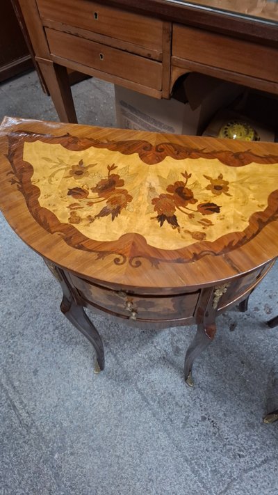Paire de chevet style Louis xv