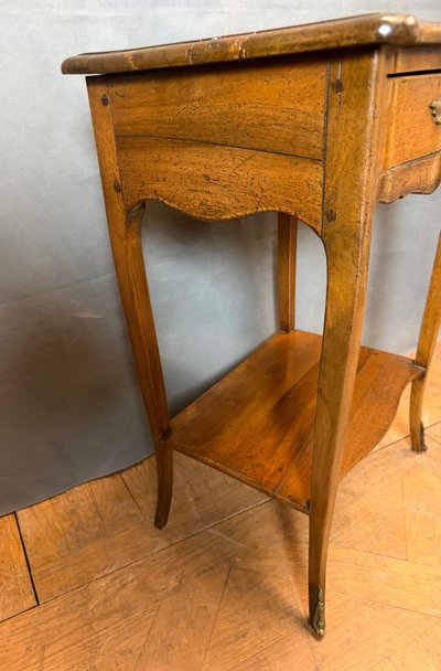 Paire de chevet de style Louis XV en merisier 