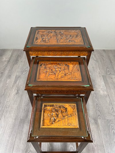 Set Of Three Nesting Tables In The Chinoiserie Style, 20th Century