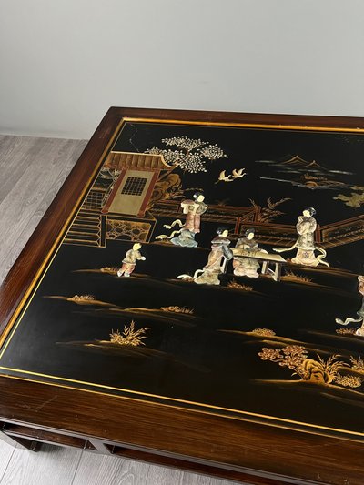Chinoiserie-style Coffee Table Made Of Lacquered Wood With Mother-of-pearl Inlay, 20th Century
