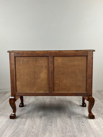Louis XV-style Chest Of Drawers In Burl Walnut Veneer, 20th Century