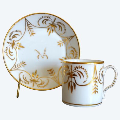 Tasse litron d'époque Consulat attribuée à Darte - porcelaine blanche et or