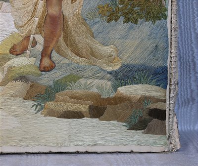 Il battesimo di Gesù Cristo da parte di Giovanni Battista: pannello religioso con ricamo e guazzo su seta