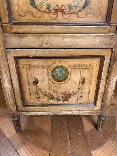 Kleiner Sekretär aus bemaltem Holz im Stil Ludwigs XVI., 19. Jahrhundert