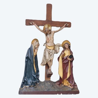 Important polychrome and gilded Gothic-style Calvary statue with Christ on the cross