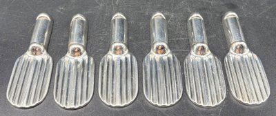 SIX DOORS LUC LANEL KNIVES