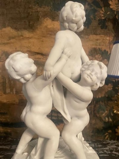 Large group of biscuit cherubs