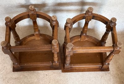 Pair of cantor stools