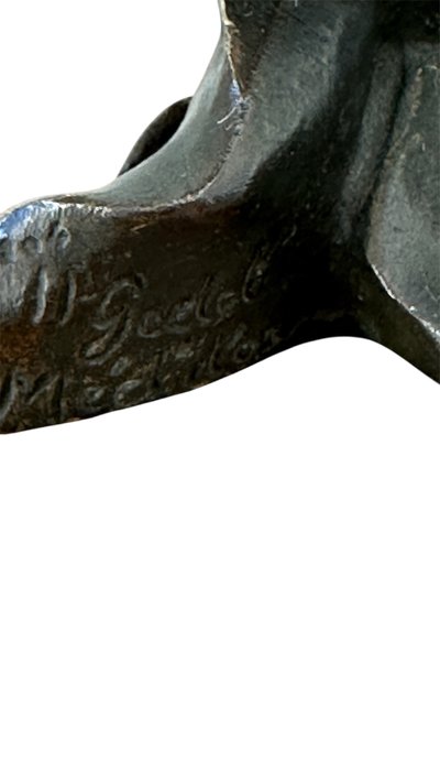 Femme tulipe bronze d’Henri Godet