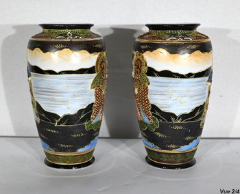Pair of Satsuma Vases in Japanese Porcelain - Early XXth