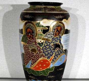 Pair of Satsuma Vases in Japanese Porcelain - Early XXth