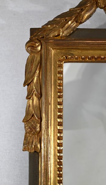 Small gilded wood mirror, Louis XVI style - Early XXth century