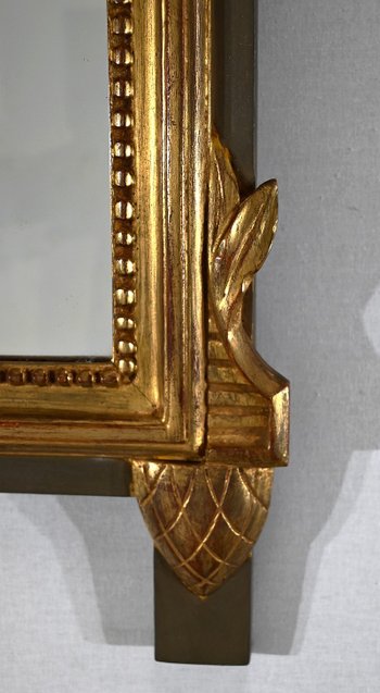 Small gilded wood mirror, Louis XVI style - Early XXth century