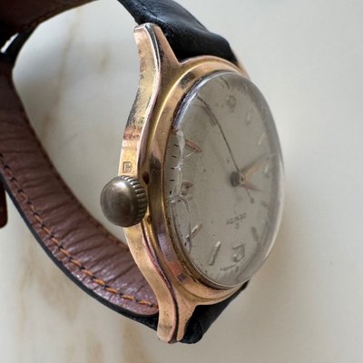 Montre Zenith stainless steel back antimagnetic waterproof