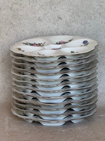 12 piatti di ostriche