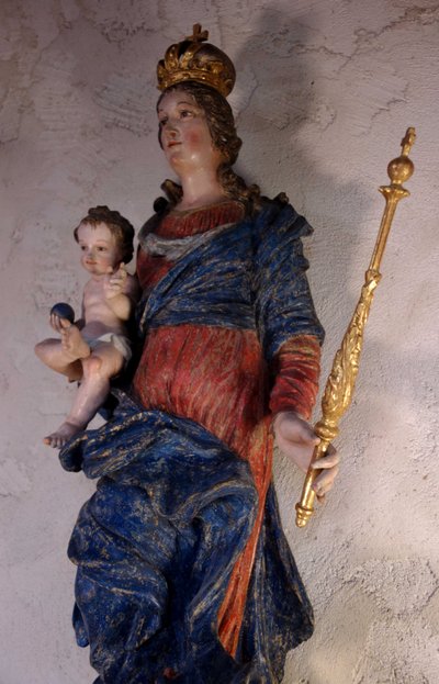 Large Immaculate Virgin in polychrome wood