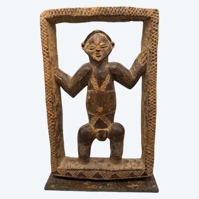 Anthropomorphic statuette called Nzambi - Holo culture, Democratic Republic of Congo