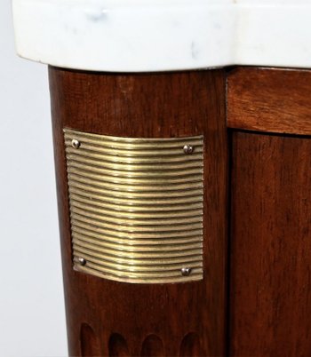 Encoignure en Acajou massif, style Louis XVI – Milieu XXe