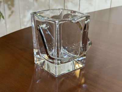 Eiskübel aus Sèvres-Kristall
