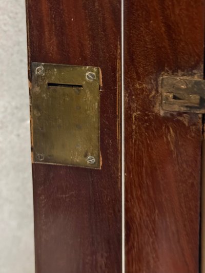 Karton mit 10 Fächern