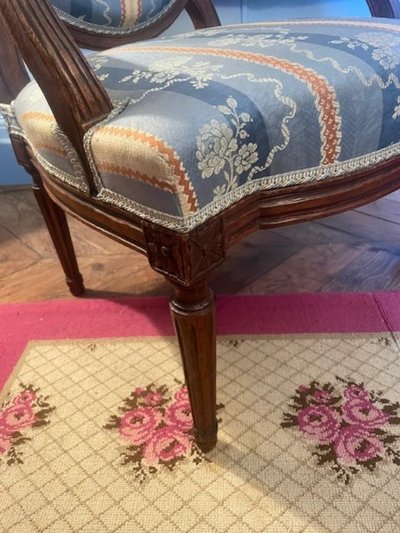 Grand dossier plat d'époque Louis XVI