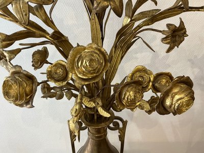 Pair of electrified brass flower bouquets from the 19th century