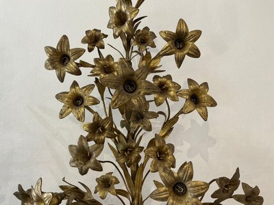 Pair of electrified brass flower bouquets from the 19th century