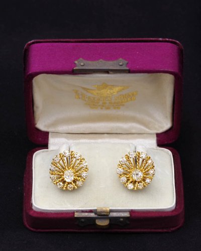 Ohrringe mit Diamantstrahlen aus 18-karätigem Gold