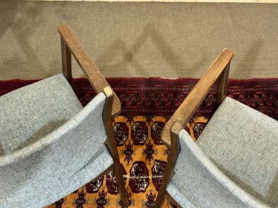 Paire de fauteuils anglais en teck des années 1970