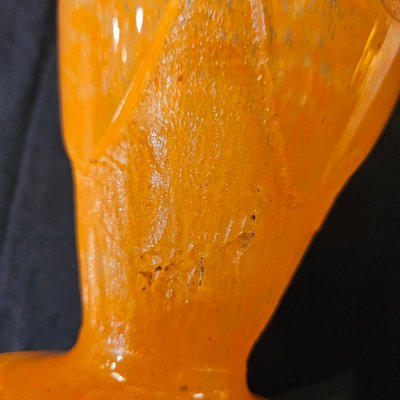 André Delatte - Vase dégagé à l'acide, dans les tons orangés,  époque art déco, signé.