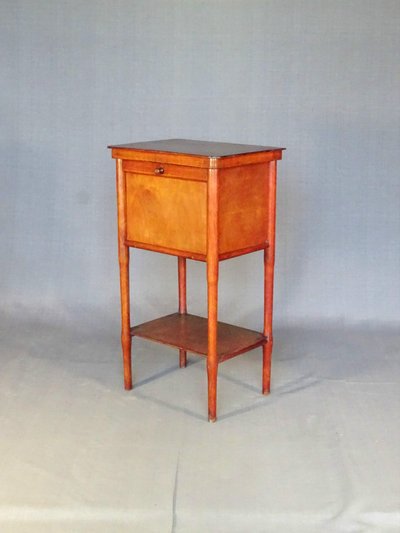 Bedside table, Fischel 1910, in original condition, no. Thonet