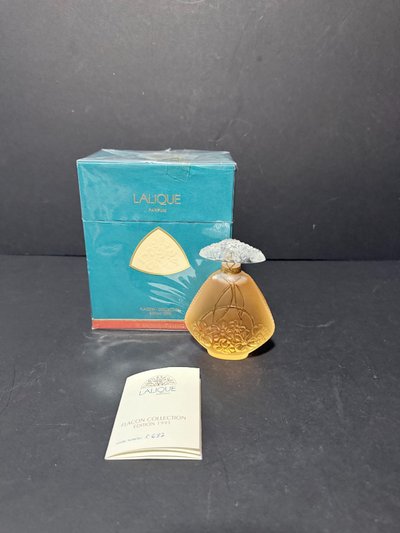 Lalique– Flacon de Collection « Jasmin » – Édition Limitée 1995 – Complet
