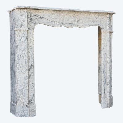 Kamin im Pompadour-Stil aus blauem Turquin-Marmor, um 1880, ein Paar verfügbar