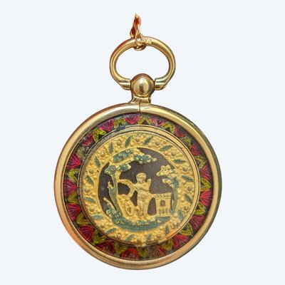 Antique Médaille pendentif de sentiment et de deuil en or 18k & verre églomisé Pendentif double face
