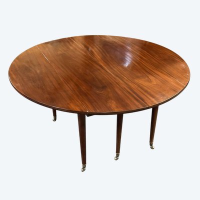 Louis XVI style Cuban mahogany dining table from the 19th century