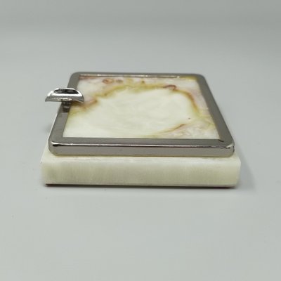 Set da fumo in onice e cromo in stile Mid-Century Modern italiano, composto da accendino da tavolo e posacenere, 1960