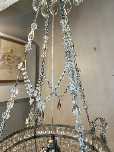 Korb-Kronleuchter im Louis-XVI-Stil