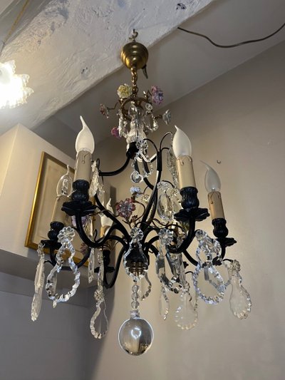 Lustre Ancien Décoré De Fleurs