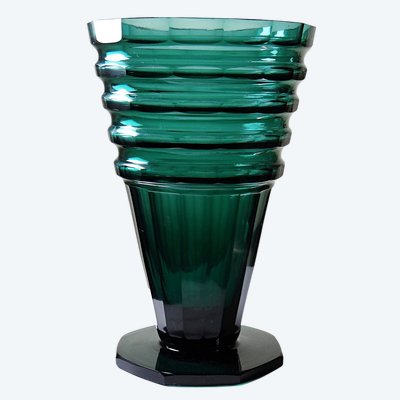 Große antike Art-Déco-Vase aus smaragdgrünem geschliffenem Kristall, Böhmen 1920–1930