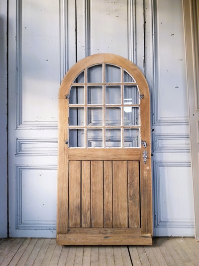 Porte ancienne plein cintre