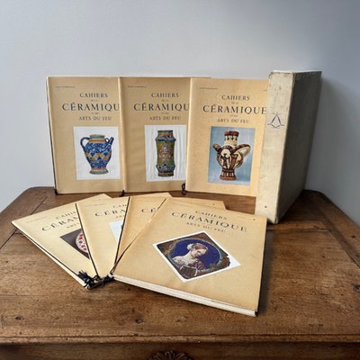 7 Notebooks on Ceramics and the Arts of Fire in a box