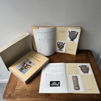 7 Notebooks on Ceramics and the Arts of Fire in a box