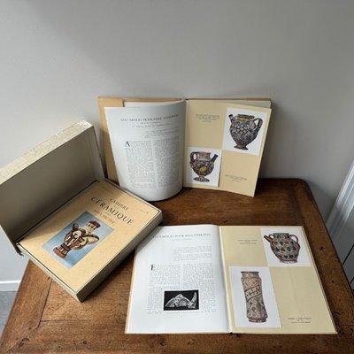 7 Notebooks on Ceramics and the Arts of Fire in a box