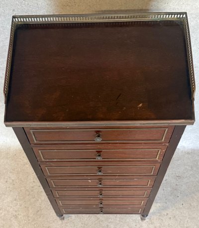 Louis XVI-style mahogany chest of drawers