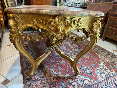 CONSOLE DE MILIEU D’APPARAT DE STYLE LOUIS XV