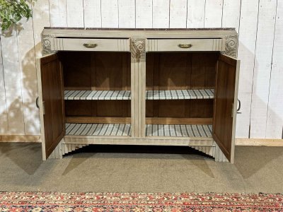 Credenza Art Déco in noce, rovere e piano in marmo.