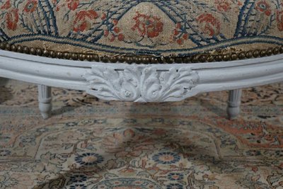 Large armchair for the queen attributed to Othon
