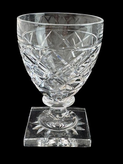 Val Saint Lambert modèle Gondole taille Losange - Verre à liqueur. 
