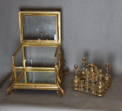 CAVE A LIQUEUR NAPOLEON III EN BRONZE DORE