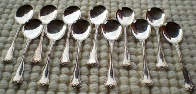 12 cuillères à glace individuelles en argent massif minerve Orfèvre Hénin &Cie